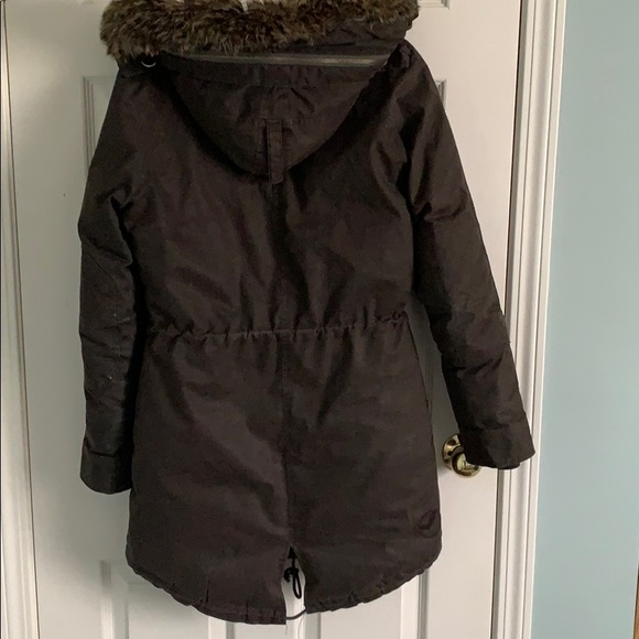 Aritzia community parka in small - Picture 3 of 7
